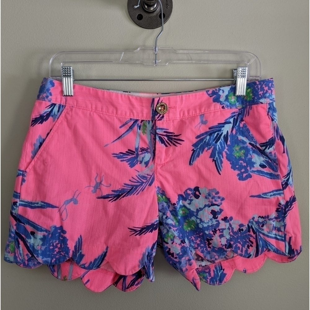 Lilly Pulitzer Buttercup Shorts in Tiki Pink Out on a Limb